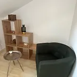 Апартамент Cozy Duplex In St. John Park