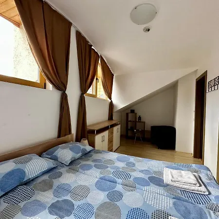 Cozy Duplex In St. John Park Апартамент *