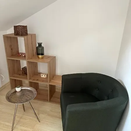 Апартамент Cozy Duplex In St. John Park