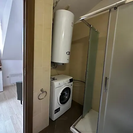 Cozy Duplex In St. John Park Апартамент